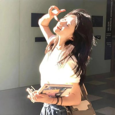 一个女王的少女时代